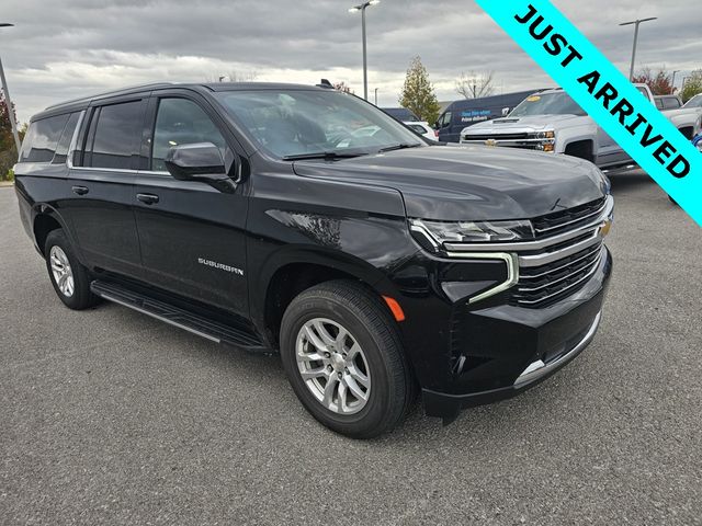 2022 Chevrolet Suburban LT