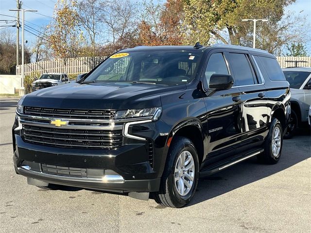 2022 Chevrolet Suburban LT