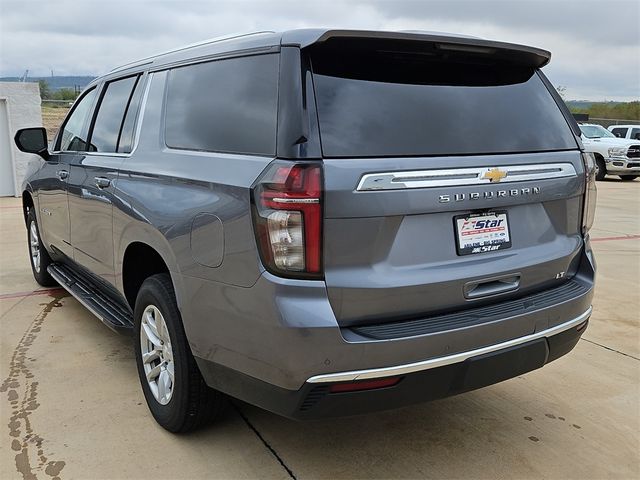 2022 Chevrolet Suburban LT