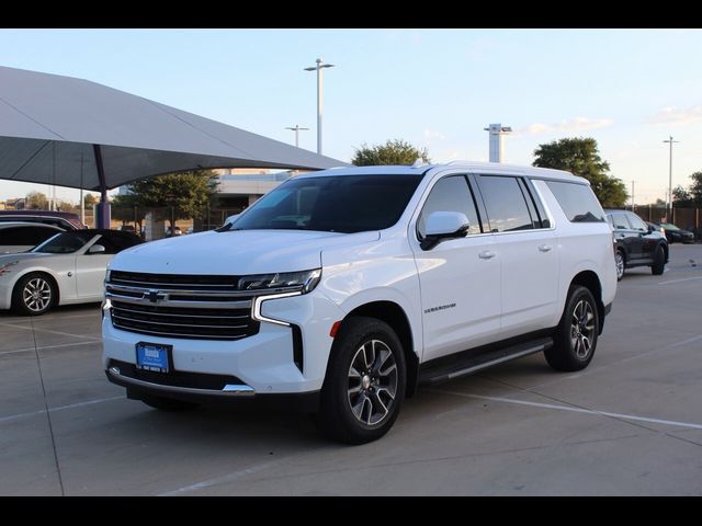 2022 Chevrolet Suburban LT