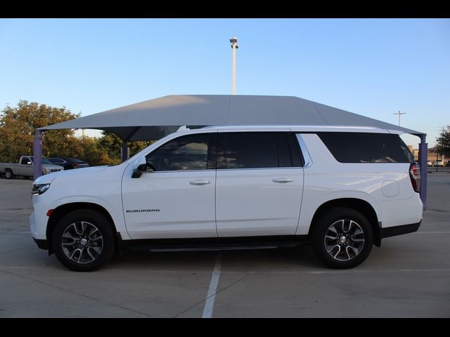 2022 Chevrolet Suburban LT