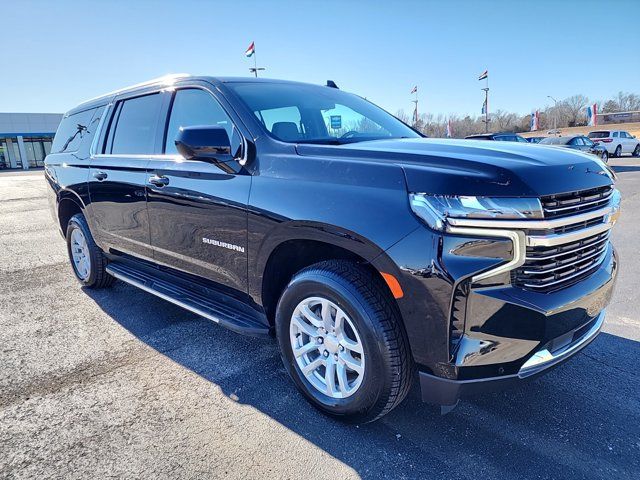 2022 Chevrolet Suburban LT