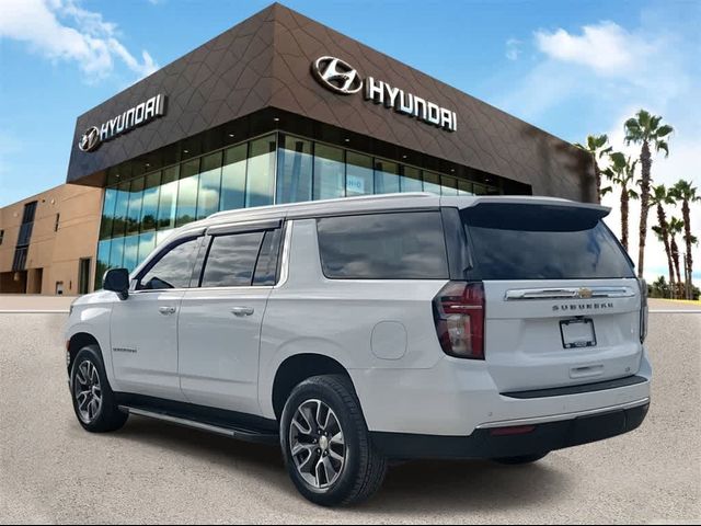 2022 Chevrolet Suburban LT