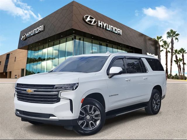 2022 Chevrolet Suburban LT