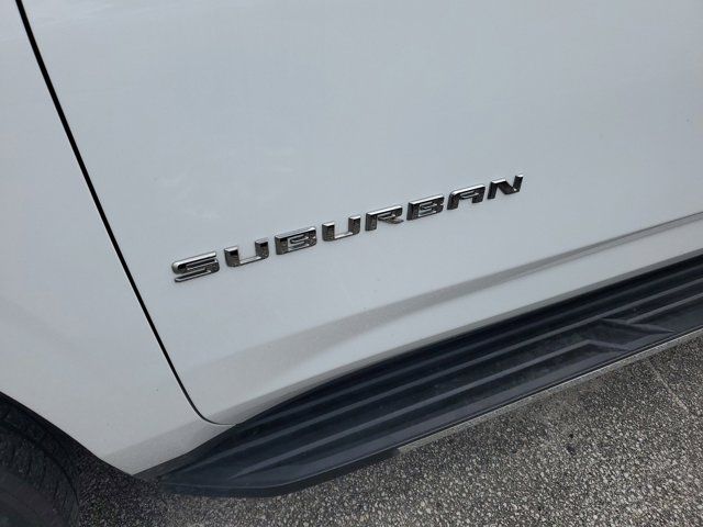 2022 Chevrolet Suburban LT