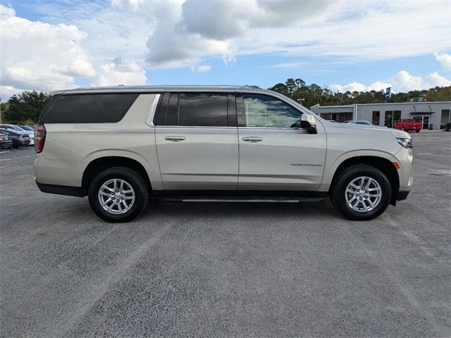 2022 Chevrolet Suburban LT