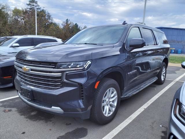 2022 Chevrolet Suburban LT