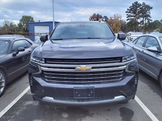 2022 Chevrolet Suburban LT