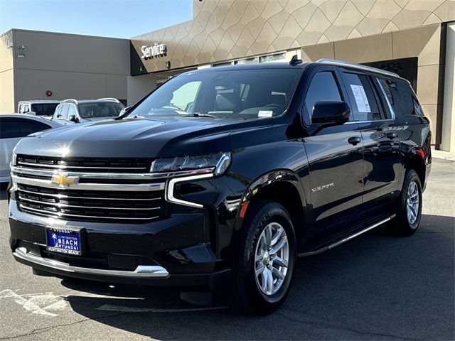 2022 Chevrolet Suburban LT