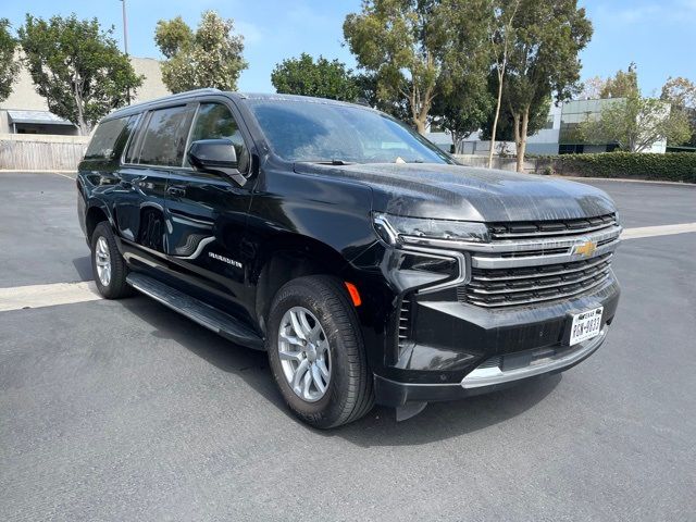 2022 Chevrolet Suburban LT