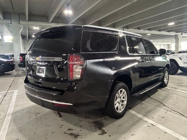 2022 Chevrolet Suburban LT