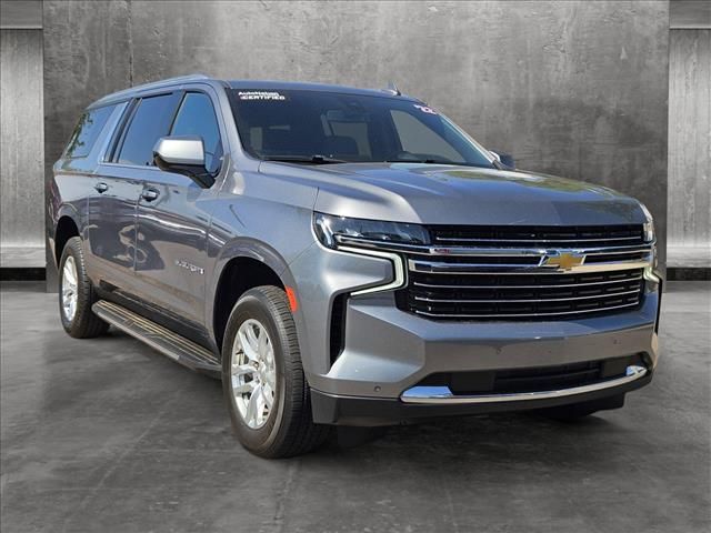 2022 Chevrolet Suburban LT