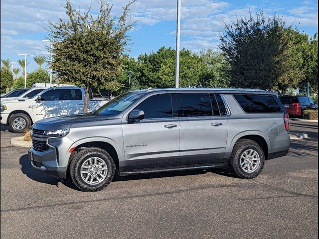 2022 Chevrolet Suburban LT