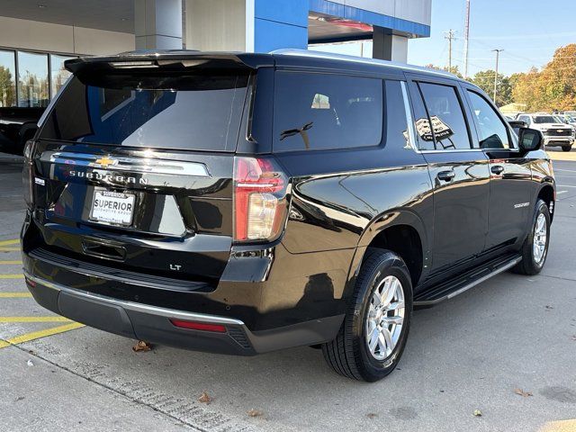 2022 Chevrolet Suburban LT