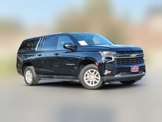 2022 Chevrolet Suburban LT