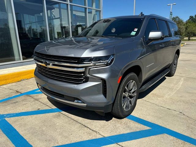 2022 Chevrolet Suburban LT