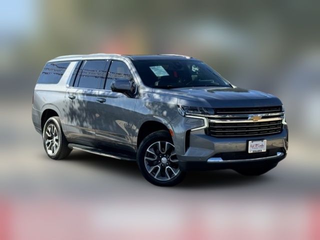 2022 Chevrolet Suburban LT