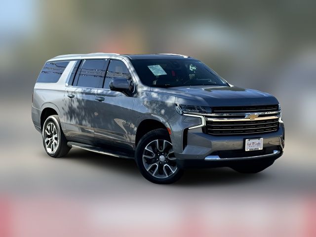 2022 Chevrolet Suburban LT