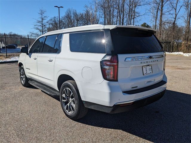 2022 Chevrolet Suburban LT