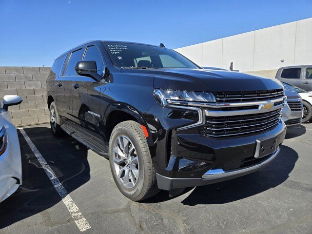 2022 Chevrolet Suburban LT