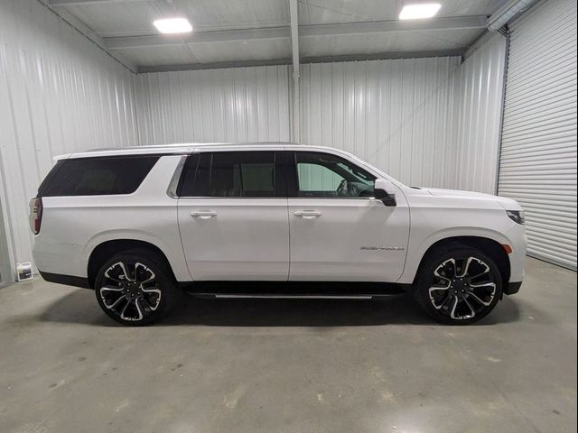 2022 Chevrolet Suburban LT