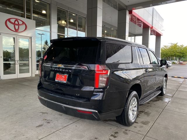 2022 Chevrolet Suburban LT