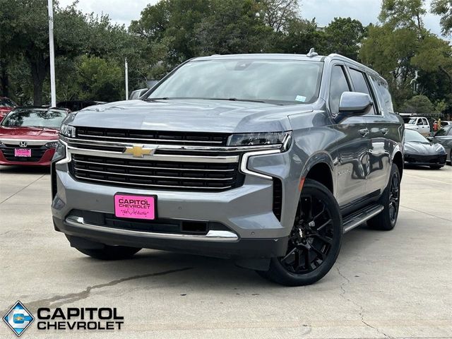 2022 Chevrolet Suburban LT