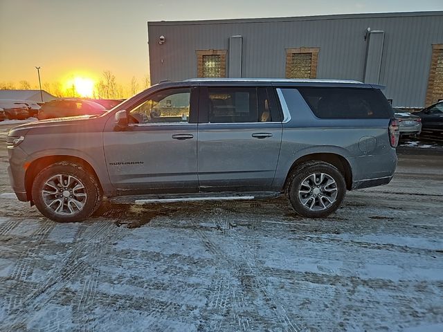 2022 Chevrolet Suburban LT