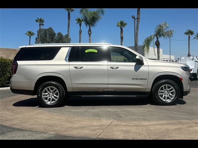 2022 Chevrolet Suburban LT