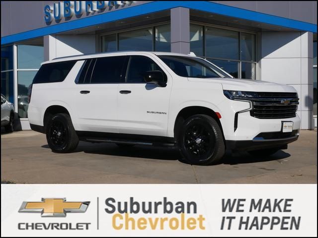 2022 Chevrolet Suburban LT