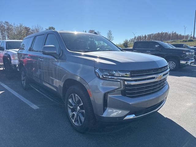 2022 Chevrolet Suburban LT