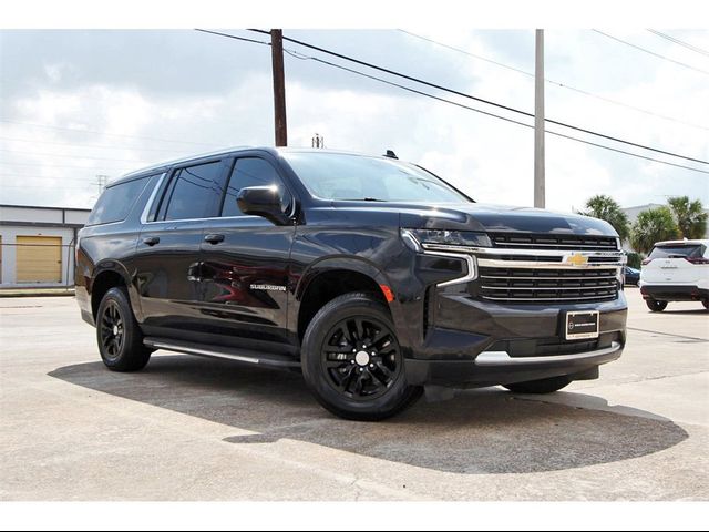 2022 Chevrolet Suburban LT