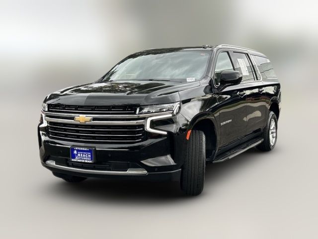 2022 Chevrolet Suburban LT