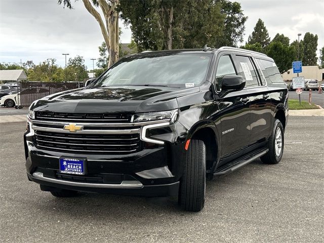 2022 Chevrolet Suburban LT