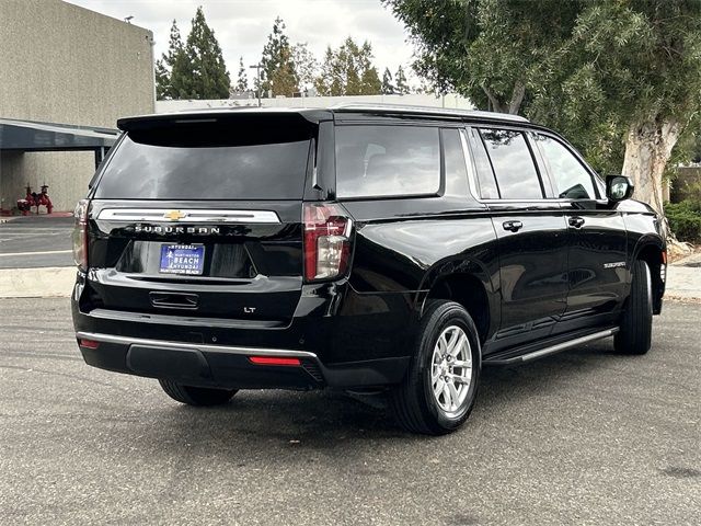 2022 Chevrolet Suburban LT