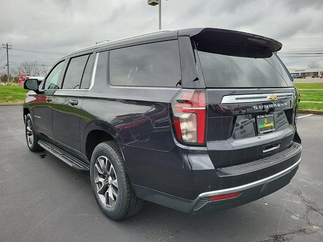 2022 Chevrolet Suburban LT