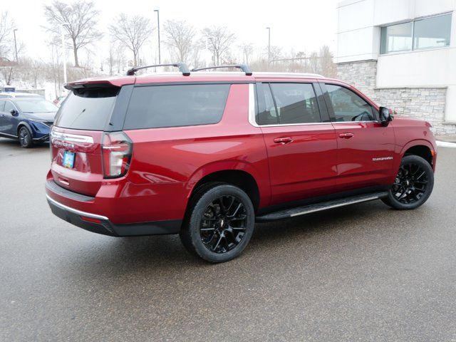 2022 Chevrolet Suburban LT