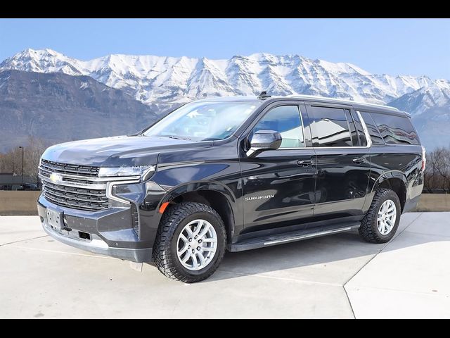 2022 Chevrolet Suburban LT