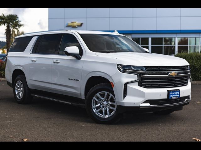 2022 Chevrolet Suburban LT