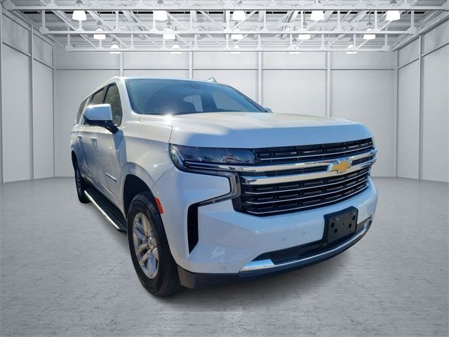 2022 Chevrolet Suburban LT