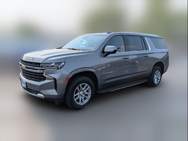 2022 Chevrolet Suburban LT