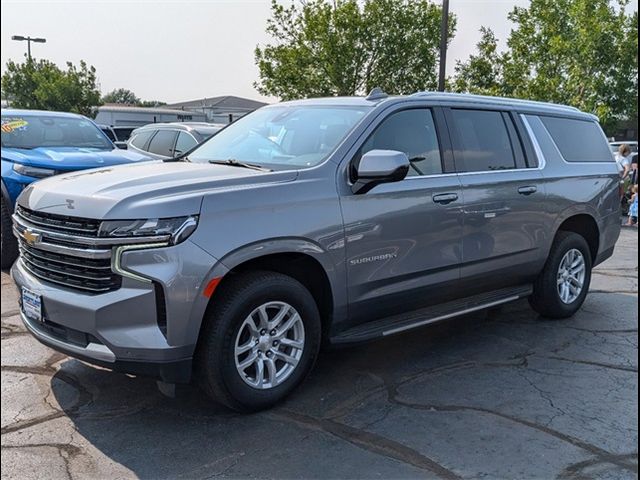 2022 Chevrolet Suburban LT