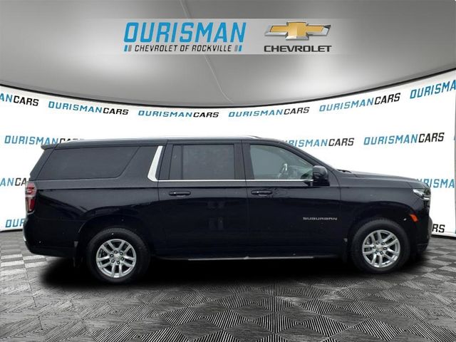 2022 Chevrolet Suburban LT