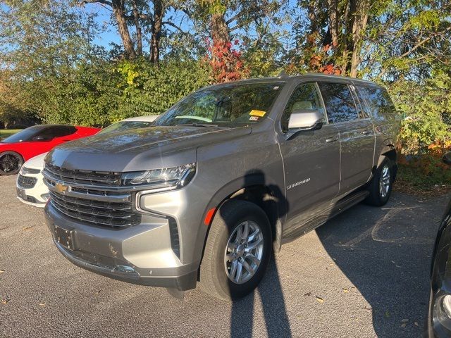 2022 Chevrolet Suburban LT