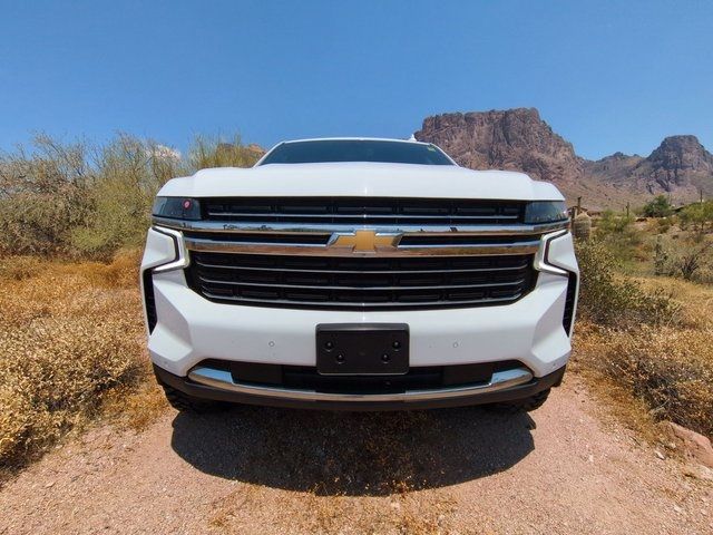 2022 Chevrolet Suburban LT