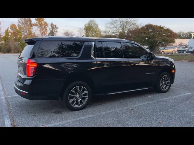 2022 Chevrolet Suburban LT