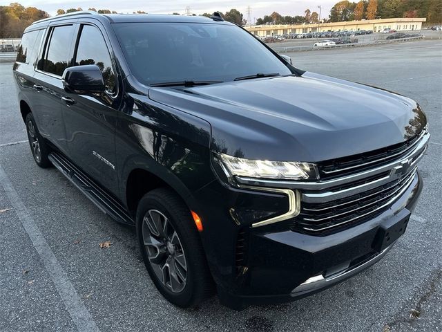 2022 Chevrolet Suburban LT