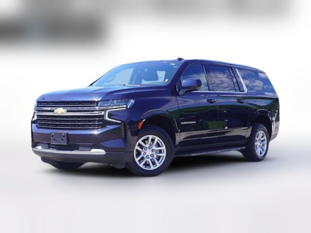 2022 Chevrolet Suburban LT