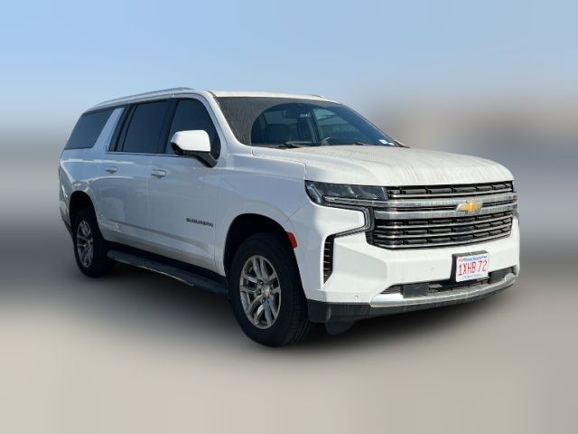 2022 Chevrolet Suburban LT