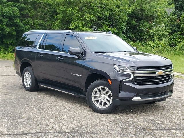 2022 Chevrolet Suburban LT